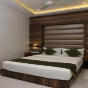Meriton Buisness Hotel Mumbai International Airport T-2